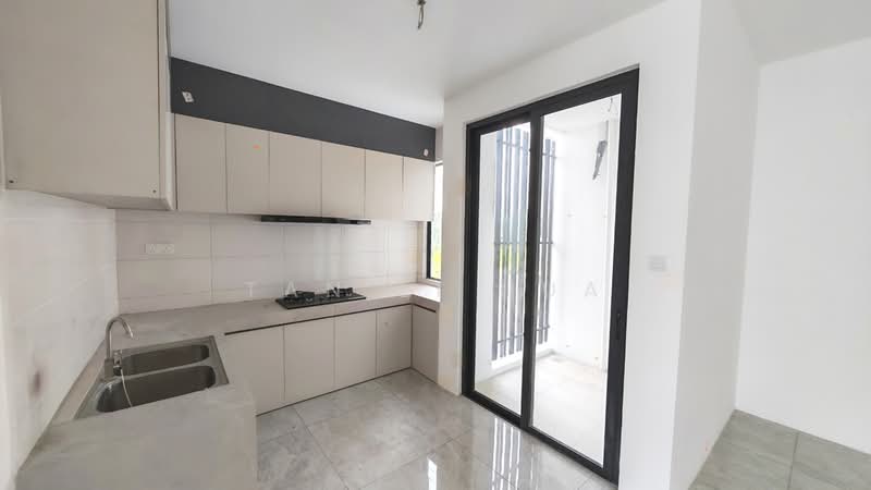 Service Residence for Sale at Lot 16 Residency - Tan Li Hua - PropertyGuru.com.my
