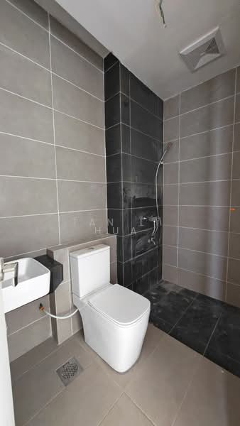 Service Residence for Sale at Lot 16 Residency - Tan Li Hua - PropertyGuru.com.my