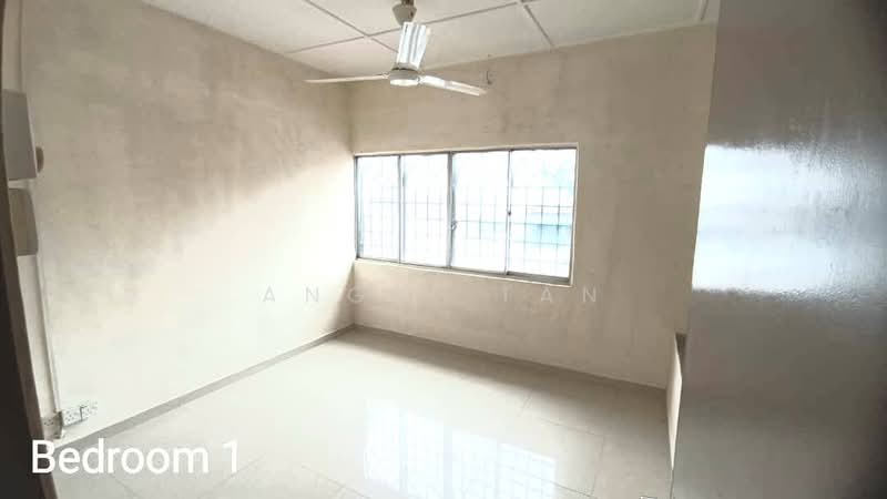2-storey Terraced House for Sale in BANDAR PUCHONG JAYA (Puchong) - Angel Tan - Bedroom - PropertyGuru.com.my