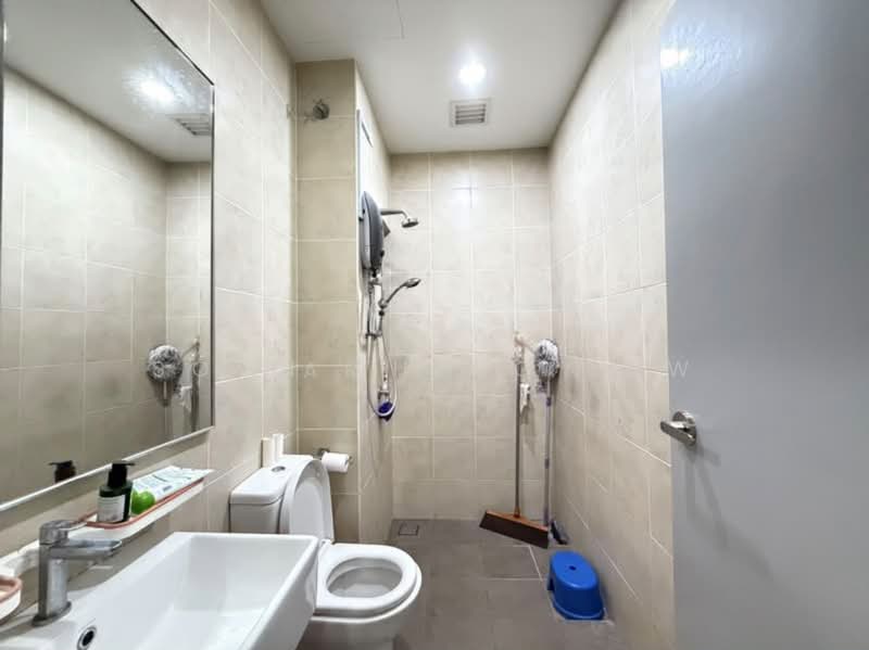 Cluster House for Sale in Jade Hills (Kajang) - Soon Sheng Law - Bathroom - PropertyGuru.com.my