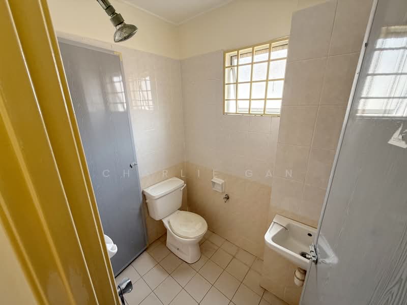 Rumah Teres 2 Tingkat untuk Dijual di Bandar Botanic (Klang) - Charlie Gan - PropertyGuru.com.my