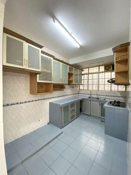 Apartment for Rent at Pangsapuri Sri Alpinia - John Khaw - Kitchen - PropertyGuru.com.my