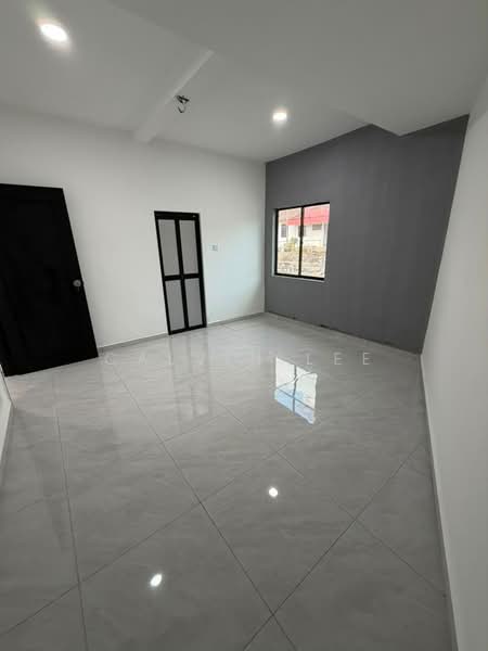 Rumah Teres 1 Tingkat untuk Dijual di Taman Suria (Johor Bahru) - Calvin Lee - PropertyGuru.com.my