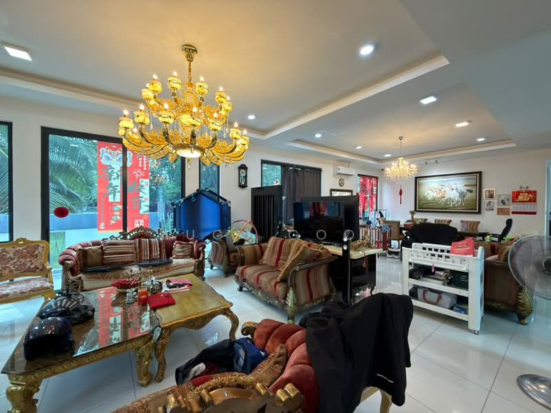Bungalow for Sale in Bandar Mahkota Cheras (Cheras) - Hugo Gooi - Living Room - PropertyGuru.com.my