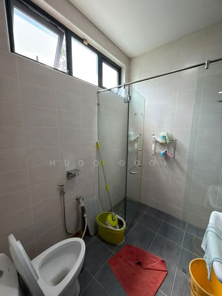 Bungalow for Sale in Bandar Mahkota Cheras (Cheras) - Hugo Gooi - Bathroom - PropertyGuru.com.my