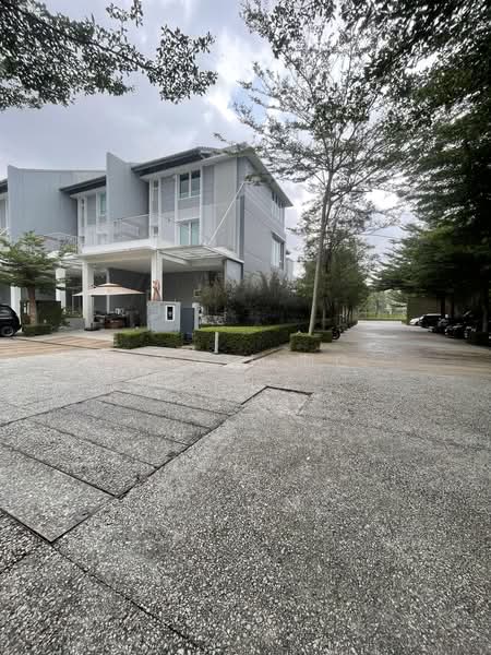 Rumah Teres 3-Tingkat untuk Dijual di Putra Heights (Subang Jaya) - Angie Ng - PropertyGuru.com.my
