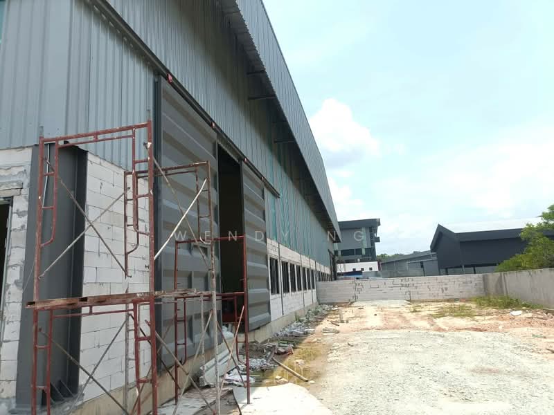 Semi-D Factory for Sale in Kawasan Perindustrian Kundang (Rawang) - Wendy Ng - Exterior - PropertyGuru.com.my