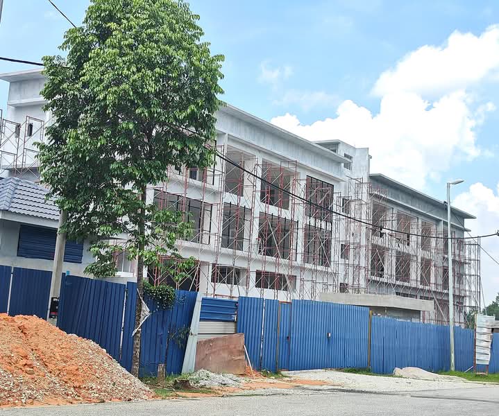 Semi-D Factory for Sale in Kawasan Perindustrian Kundang (Rawang) - Wendy Ng - Exterior - PropertyGuru.com.my
