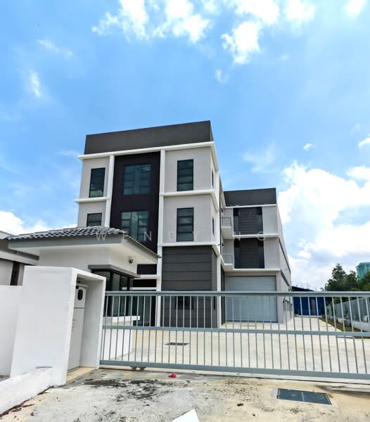 Semi-D Factory for Sale in Kawasan Perindustrian Kundang (Rawang) - Wendy Ng - Exterior - PropertyGuru.com.my