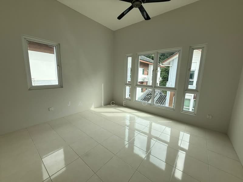 Semi-Detached House for Sale in Bukit Jambul (Penang) - Janice Ooi - PropertyGuru.com.my