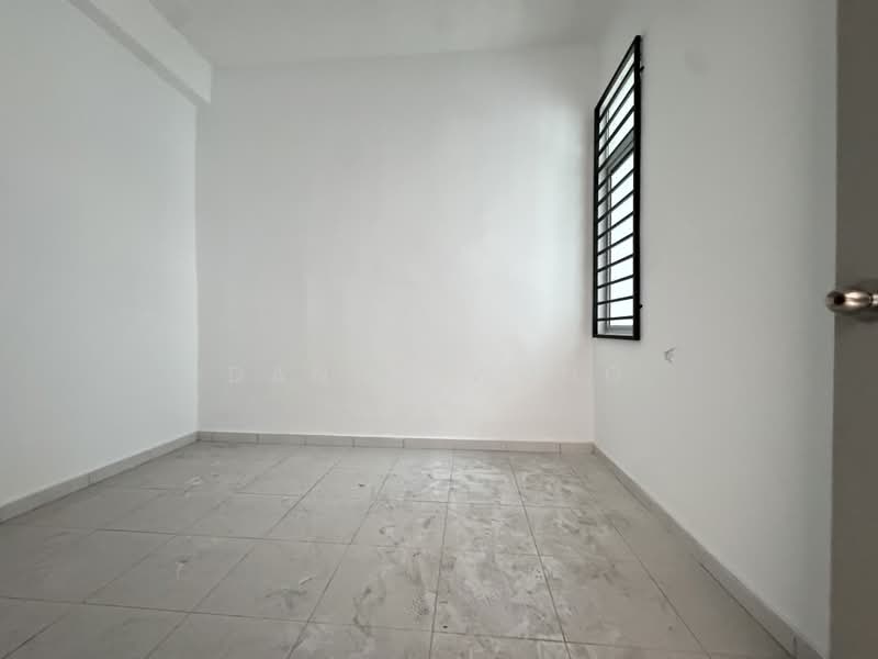2-storey Terraced House for Sale in Taman Kundang Jaya (Rawang) - Danny Wong - PropertyGuru.com.my