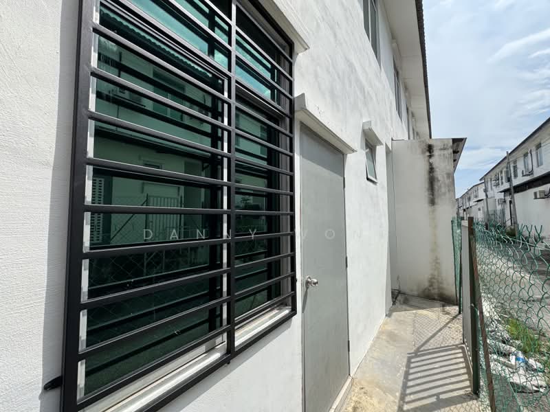 2-storey Terraced House for Sale in Taman Kundang Jaya (Rawang) - Danny Wong - PropertyGuru.com.my