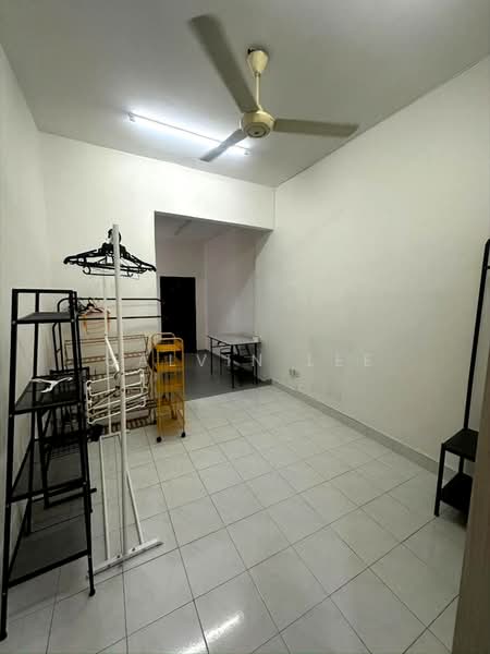 1.5-storey Terraced House for Sale in Bandar Seri Alam (Masai) - Calvin Lee - PropertyGuru.com.my