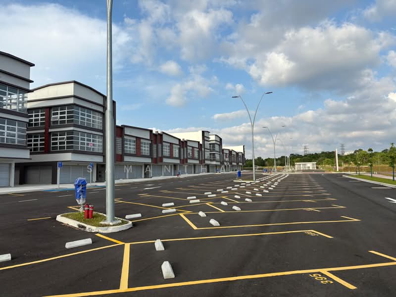 Kedai / Pejabat untuk Disewa di Seksyen U16 (Shah Alam) - Samantha Pan - Exterior - PropertyGuru.com.my