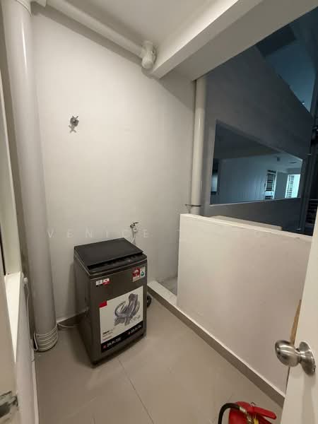 Kondominium untuk Disewa di d'Brightton - Venice Tiong - Balcony - PropertyGuru.com.my