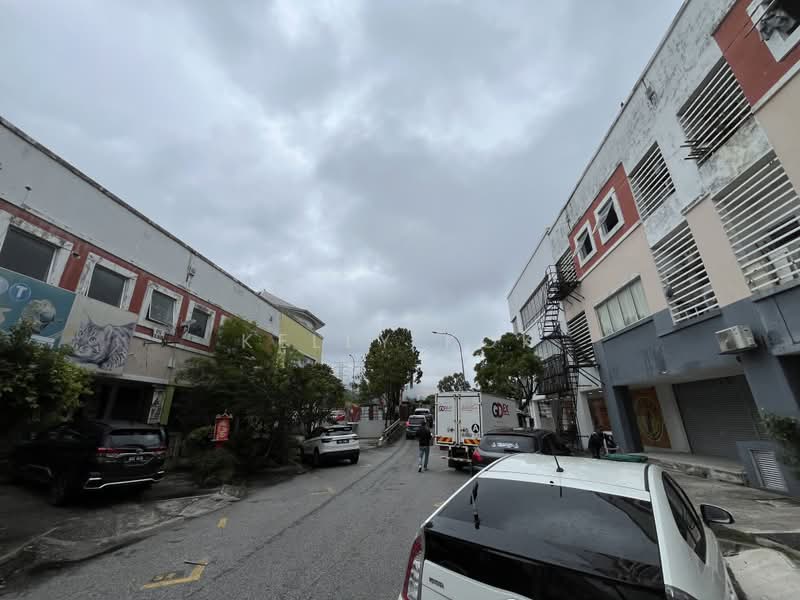 Shop for Sale in Bukit Rahman Putra (Sungai Buloh) - Kelly Kok - Exterior - PropertyGuru.com.my