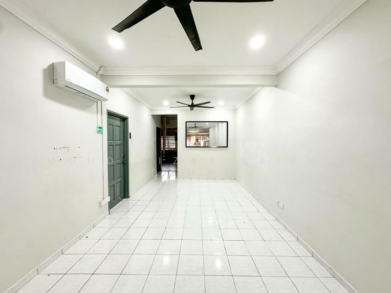 Terraced House for Sale in Bandar Baru Nilai (Nilai) - Mohd Aizat Saiful Bahri - Living Room - PropertyGuru.com.my