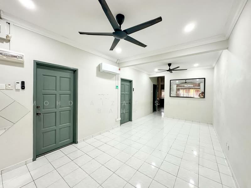 Terraced House for Sale in Bandar Baru Nilai (Nilai) - Mohd Aizat Saiful Bahri - Living Room - PropertyGuru.com.my