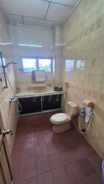 Rumah Banglo untuk Dijual di Taman Sri Andalas (Klang) - Chester Cheng - Bathroom - PropertyGuru.com.my