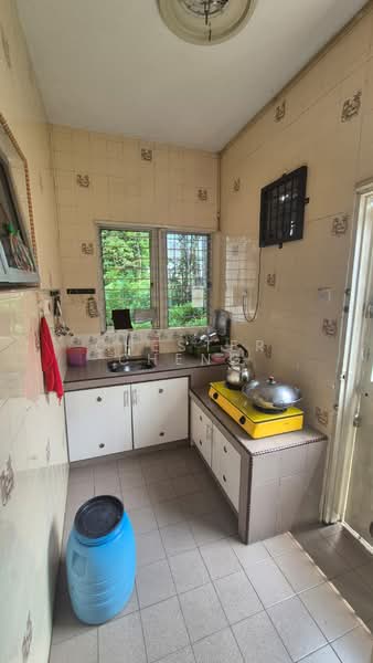 Rumah Banglo untuk Dijual di Taman Sri Andalas (Klang) - Chester Cheng - Kitchen - PropertyGuru.com.my