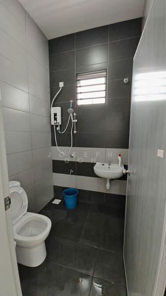 1-storey Terraced House for Rent in Bandar Putra (Kulai) - Joseph Goh - Bathroom - PropertyGuru.com.my