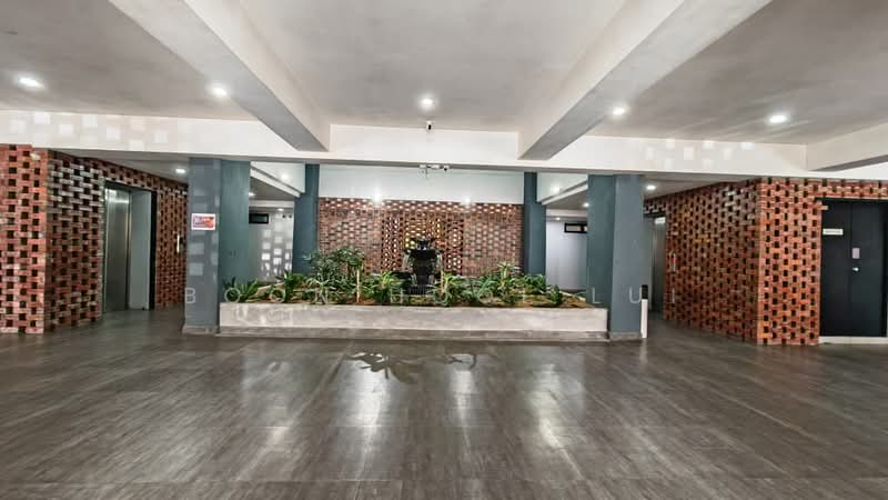 Pangsapuri untuk Disewa di Kempas Apartment - BOON HOOL LUI - Lobby - PropertyGuru.com.my