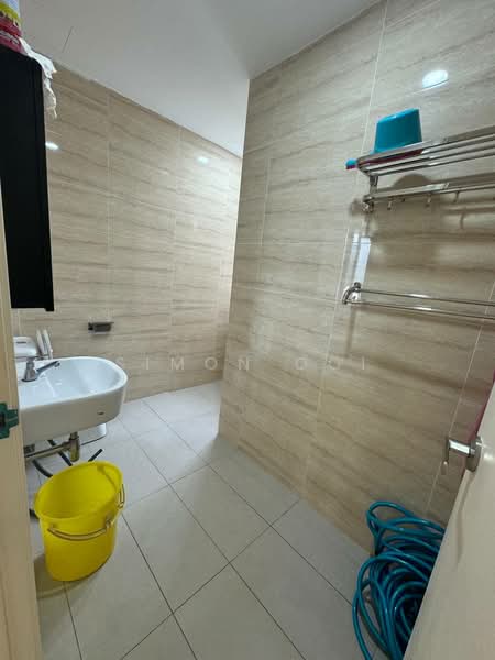 Condominium for Sale at Iconic Skies - Simon Ooi - Bathroom - PropertyGuru.com.my