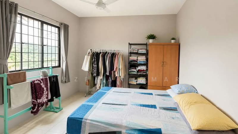Apartment for Sale at Lakeview Apartments - Hazeman Omar - Bedroom - PropertyGuru.com.my