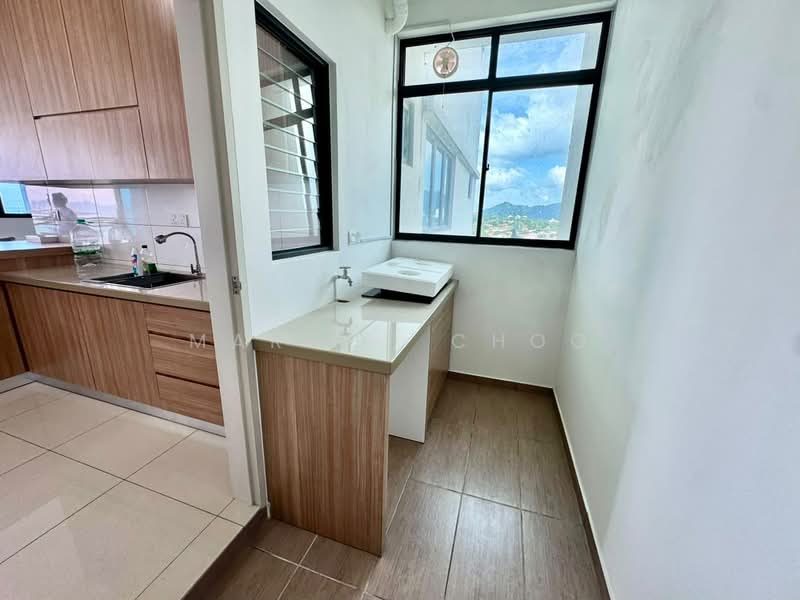 Kondominium untuk Disewa di Waterside Residence - Marcus Choo - Kitchen - PropertyGuru.com.my