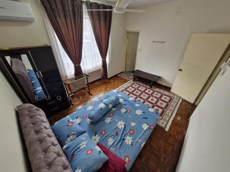 Rumah Teres 2 Tingkat untuk Dijual di Bandar Bukit Mahkota (Bangi) - Ruqayyah Hashim - Bedroom - PropertyGuru.com.my
