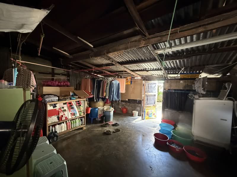 Shop for Sale in Pekan Teluk Intan (Teluk Intan) - Kelvin Foo - Interior - PropertyGuru.com.my