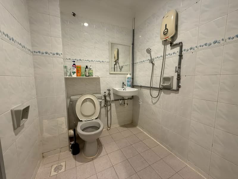 2-storey Terraced House for Rent in Bayan Lepas (Penang) - Jerry So - Bathroom - PropertyGuru.com.my