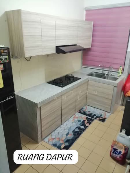 2-storey Terraced House for Sale in South Port (Pelabuhan Selatan) (Port Klang (Pelabuhan Klang)) - Mohd Daim Jamil - Kitchen - PropertyGuru.com.my
