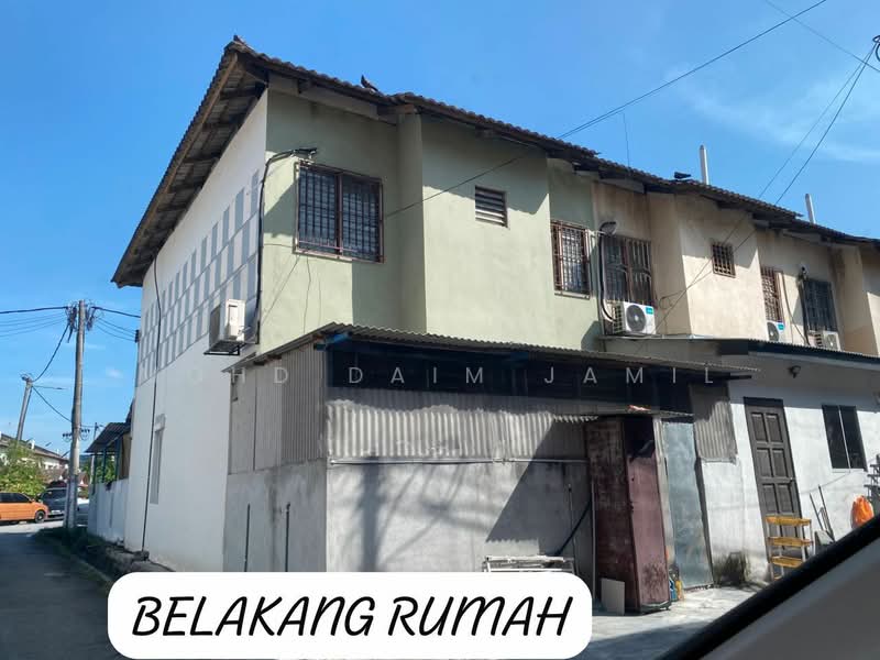 2-storey Terraced House for Sale in South Port (Pelabuhan Selatan) (Port Klang (Pelabuhan Klang)) - Mohd Daim Jamil - Exterior - PropertyGuru.com.my