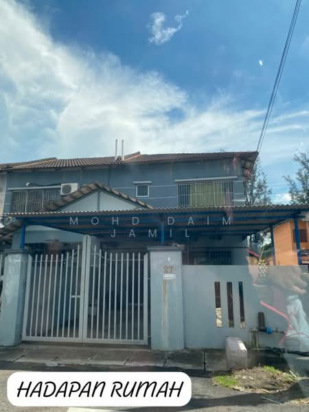 2-storey Terraced House for Sale in South Port (Pelabuhan Selatan) (Port Klang (Pelabuhan Klang)) - Mohd Daim Jamil - Exterior - PropertyGuru.com.my