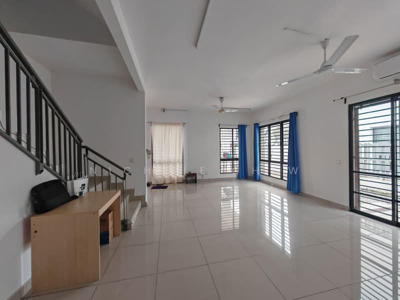 Rumah Berkembar untuk Dijual di Setia Utama (Setia Alam) - Nichole Chew - PropertyGuru.com.my