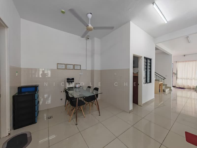 Rumah Berkembar untuk Dijual di Setia Utama (Setia Alam) - Nichole Chew - PropertyGuru.com.my