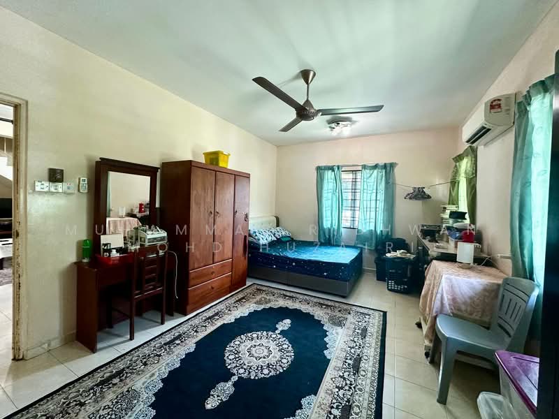2-storey Terraced House for Sale in Setia Impian (Setia Alam) - Muhammad Ridhwan Mohd Huzairi - Bedroom - PropertyGuru.com.my
