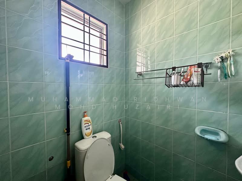 2-storey Terraced House for Sale in Setia Impian (Setia Alam) - Muhammad Ridhwan Mohd Huzairi - Bathroom - PropertyGuru.com.my