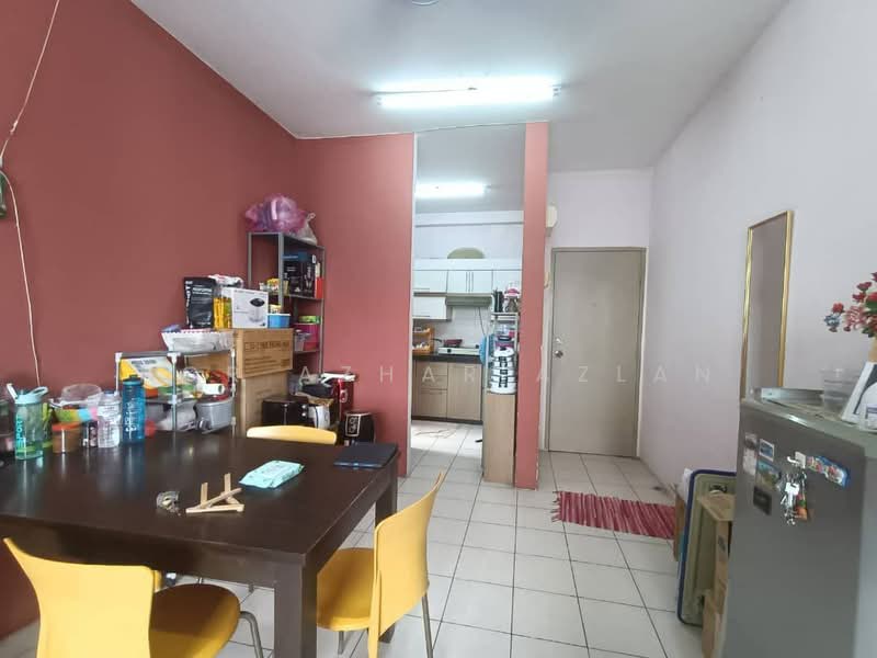 Service Residence for Sale at Casa Subang - Nor Azhar Azlan - Dining Room - PropertyGuru.com.my