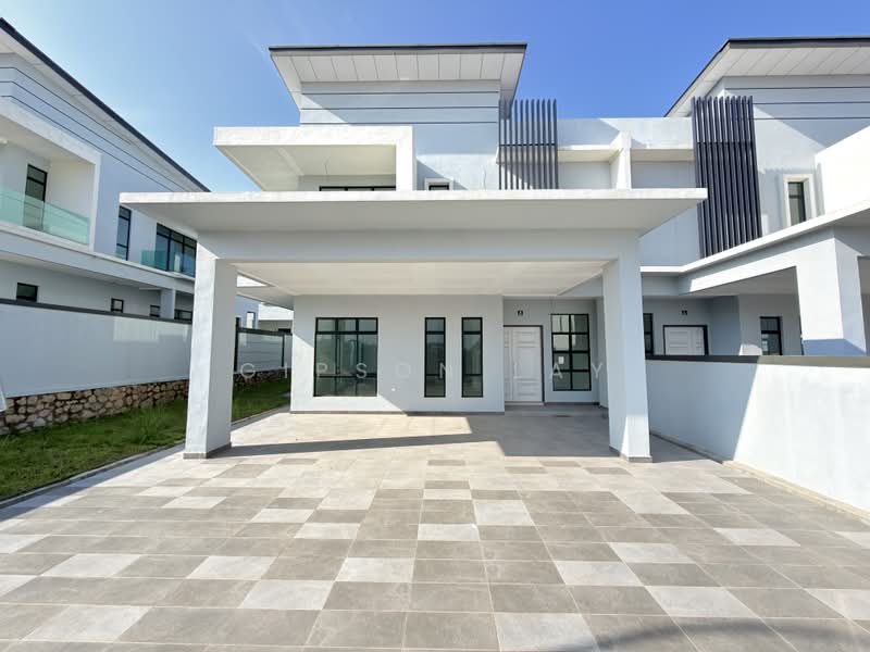 Rumah Berkembar untuk Dijual di Kluang (Johor) - Gipson Lay - PropertyGuru.com.my