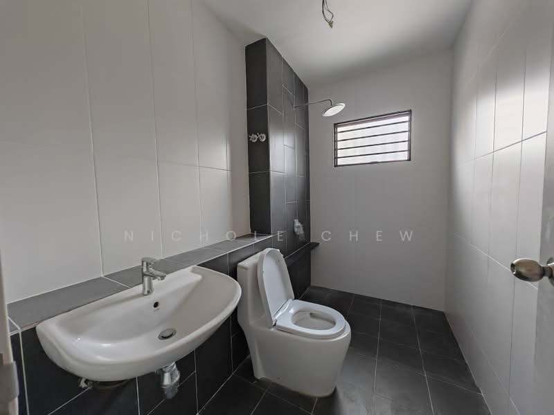 2-storey Terraced House for Sale in Setia Alam (Selangor) - Nichole Chew - Bathroom - PropertyGuru.com.my