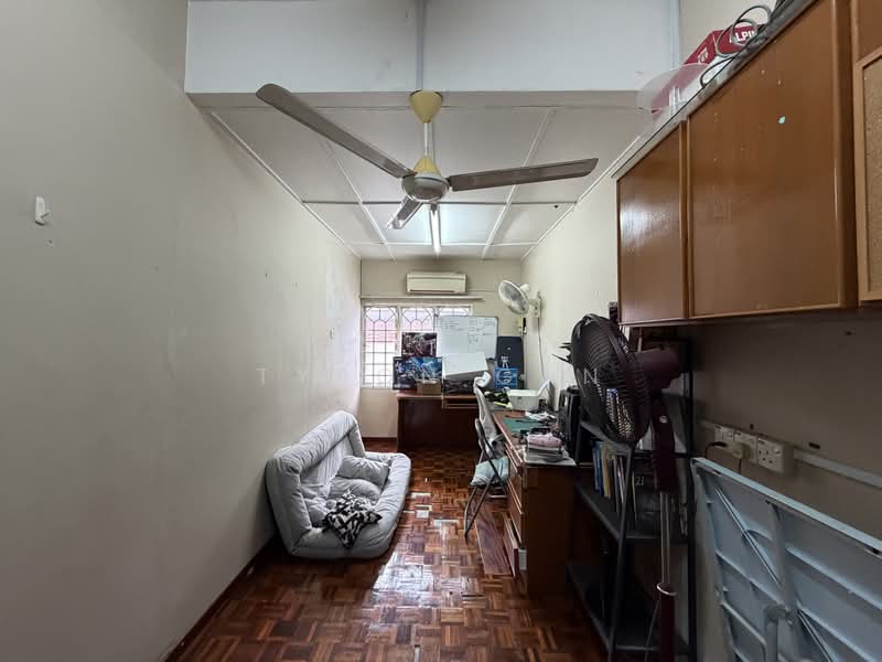 Rumah Teres 2 Tingkat untuk Dijual di Usj 13 (Subang Jaya) - Tyson Gan - Study - PropertyGuru.com.my
