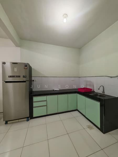 2-storey Terraced House for Rent in Setia Eco Gardens (Gelang Patah) - Jun Song - Kitchen - PropertyGuru.com.my