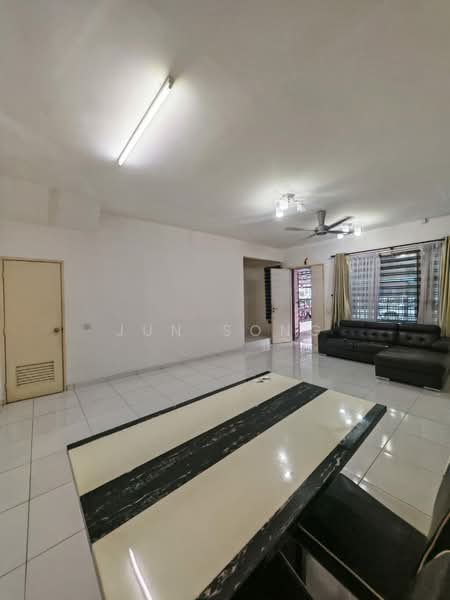 2-storey Terraced House for Rent in Setia Eco Gardens (Gelang Patah) - Jun Song - Living Room - PropertyGuru.com.my