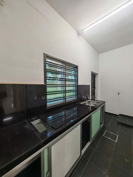 2-storey Terraced House for Rent in Setia Eco Gardens (Gelang Patah) - Jun Song - Kitchen - PropertyGuru.com.my