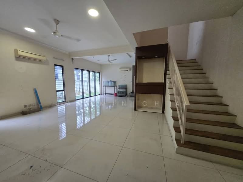 3-storey Terraced House for Rent in Sutera Damansara (Damansara Damai) - Jasemin Chia - Living Room - PropertyGuru.com.my