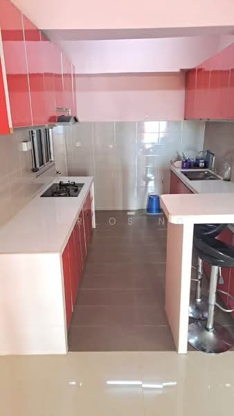 Pangsapuri untuk Dijual di Intan Apartment - Carlos Ng - Kitchen - PropertyGuru.com.my
