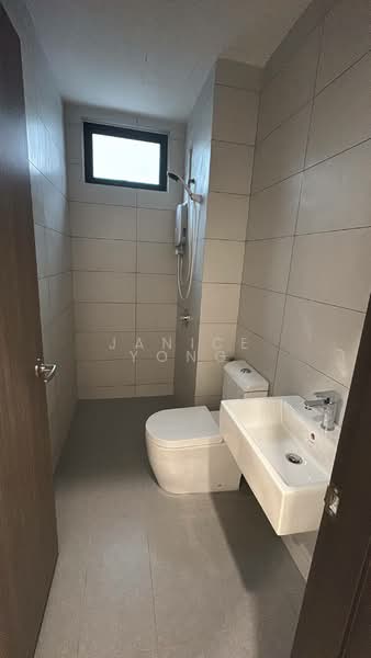 Servis Apartment untuk Disewa di Meldrum Heights (Residensi Meldrum) - Janice Yong - Bathroom - PropertyGuru.com.my