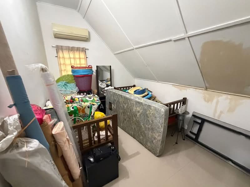 Rumah Banglo untuk Dijual di Taman Sri Hijau (Rawang) - Tiffany Yang - Store room - PropertyGuru.com.my
